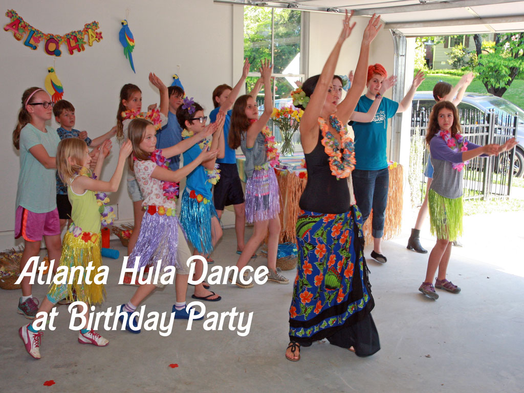 Atlanta Hula Dance Teacher at children's birthday party